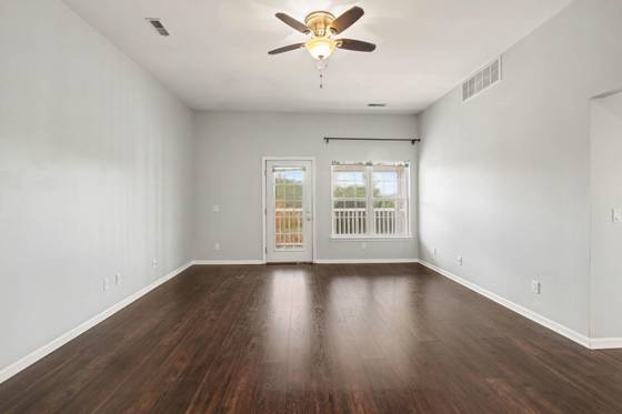 1083 Joyce Lane, Ann Arbor, MI 48103 photo 2