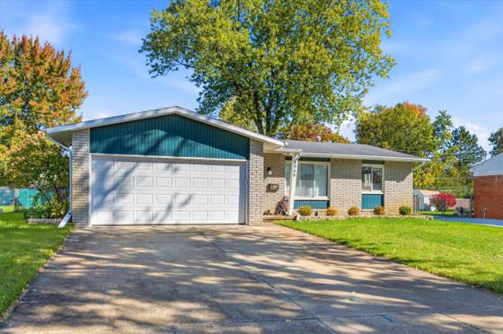 8949 Bristol Court, Ypsilanti, MI 48198 photo 3