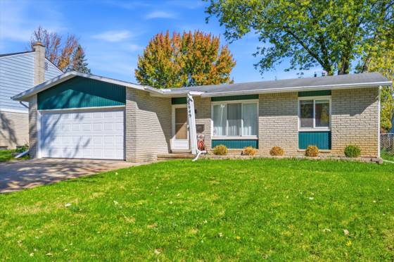 8949 Bristol Court, Ypsilanti, MI 48198 photo 2