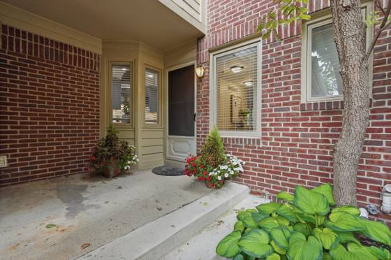 112 Ponds View Drive, Ann Arbor, MI 48103 photo 2