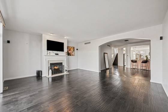 37536 Newburgh Park Circle, Livonia, MI 48152 photo 5