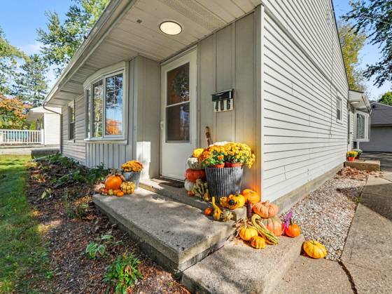 406 N Harris Street, Saline, MI 48176 photo 3