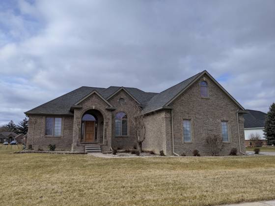 8199 Hunters Ridge Drive, Newport, MI 48166 photo 2