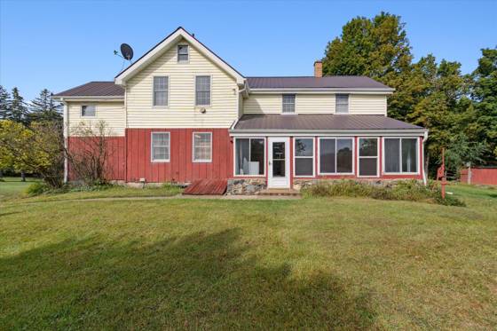 521 Adrian Street, Manchester, MI 48158 photo 4