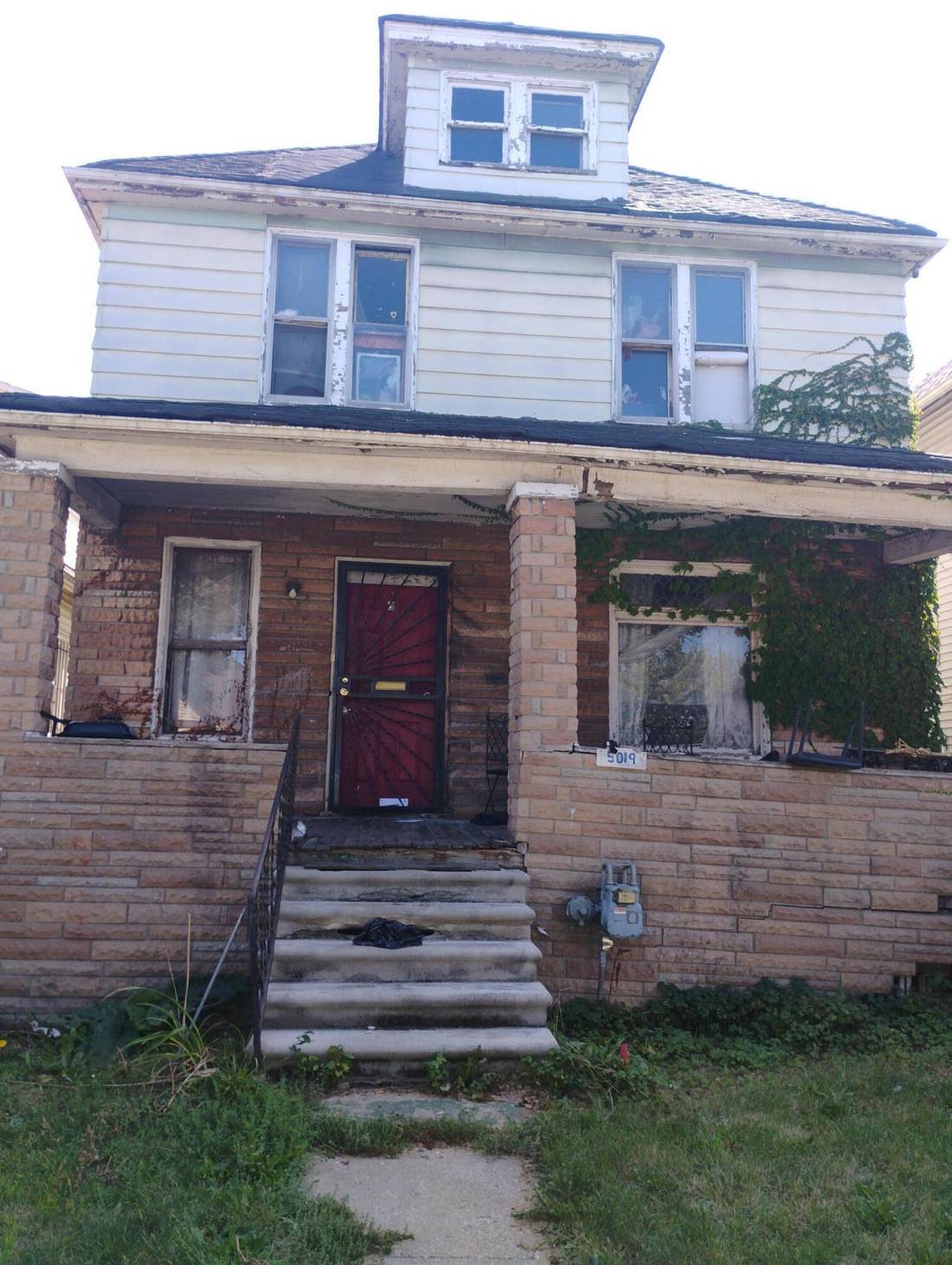 5019 Larchmont, Detroit, MI 48204