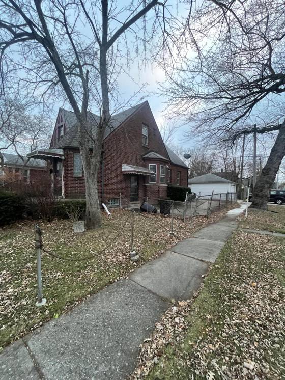 20604 Washtenaw Street, Harper Woods, MI 48225 photo 2