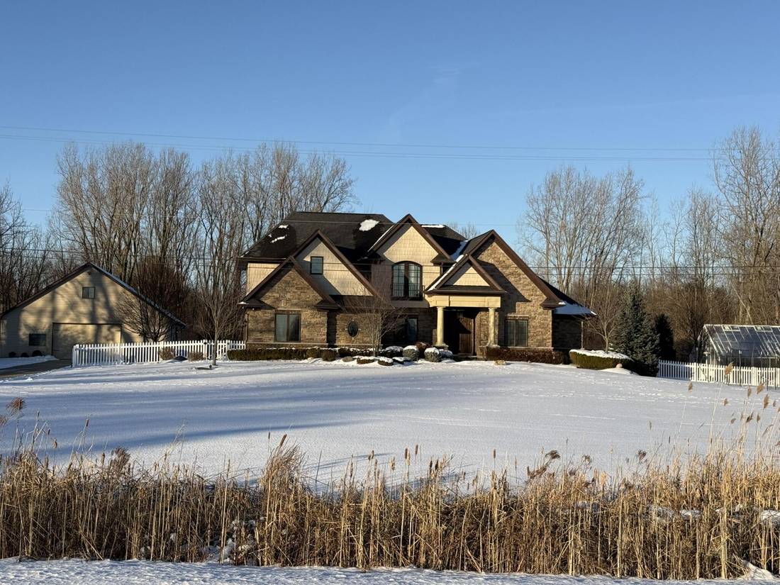 49650 Warren Road, Canton, MI 48187