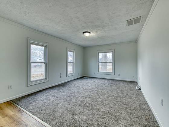 439 E Monroe Street, Dundee, MI 48131 photo 3