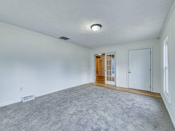 439 E Monroe Street, Dundee, MI 48131 photo 5