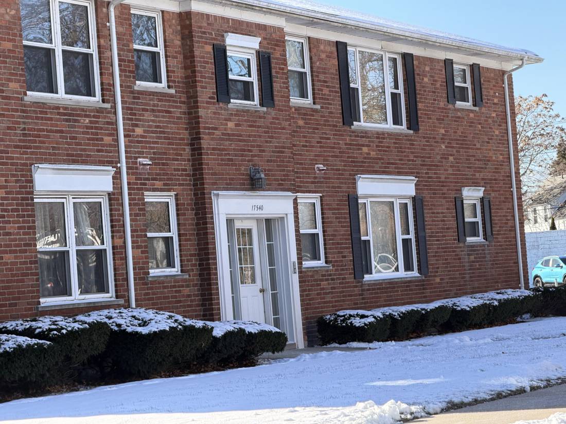 17540 N Mack Avenue #10, Grosse Pointe, MI 48230