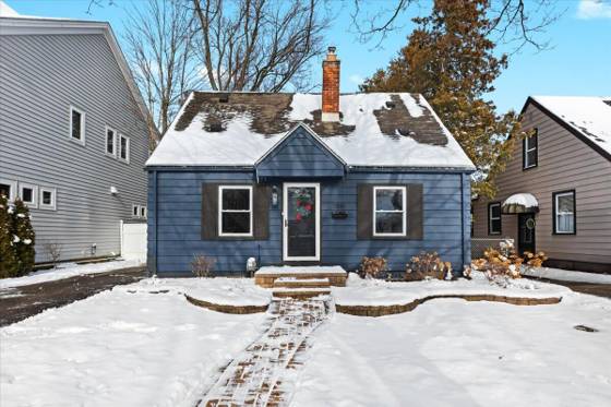 1881 Hazel Street, Birmingham, MI 48009 photo 2