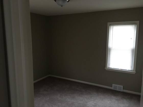 18705 Delaware Avenue, Redford, MI 48240 photo 5