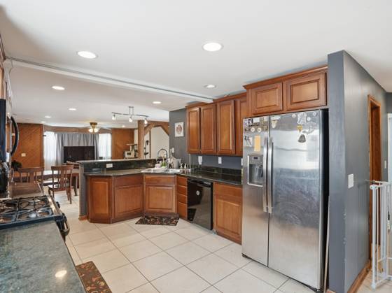 12126 Centralia, Redford, MI 48239 photo 4