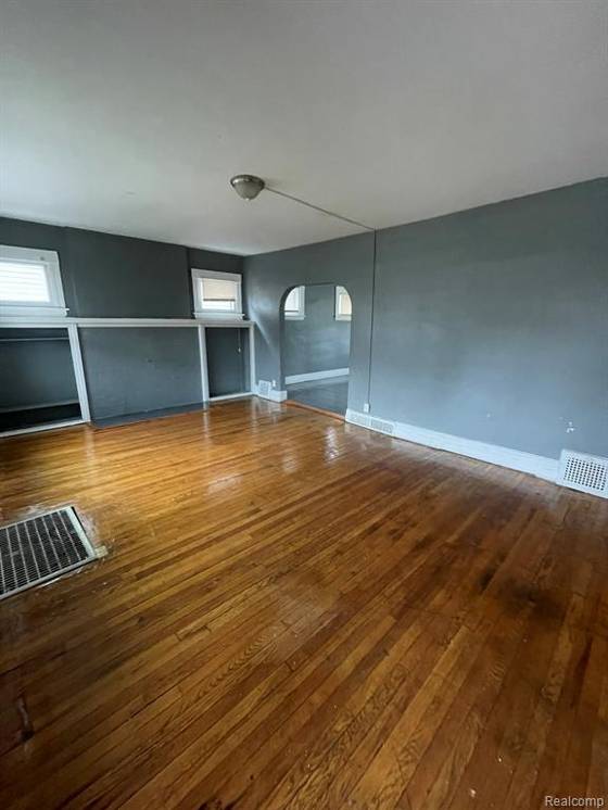 5640 Underwood Avenue, Detroit, MI 48204 photo 3