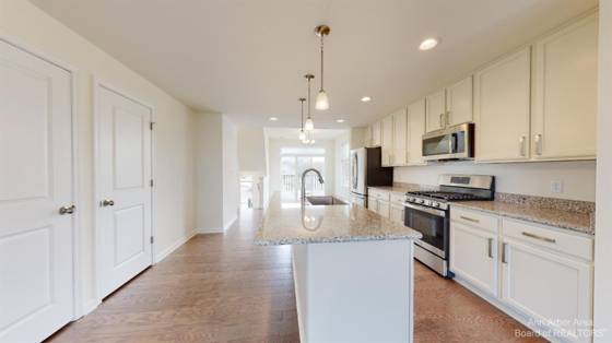 2725 Bristol Rdg Drive, Ann Arbor, MI 48105 photo 3
