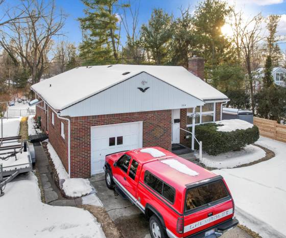 704 Amherst Avenue, Ann Arbor, MI 48105 photo 2