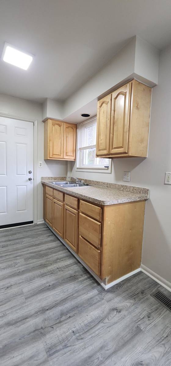 720 Calder Avenue, Ypsilanti, MI 48198 photo 5