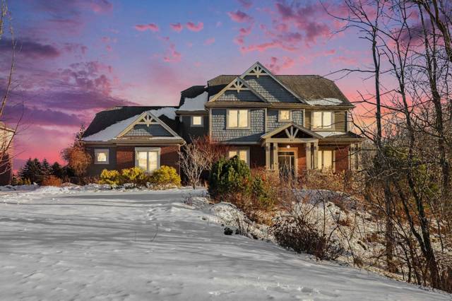 451 Oak Arbor Circle E, Rochester, MI