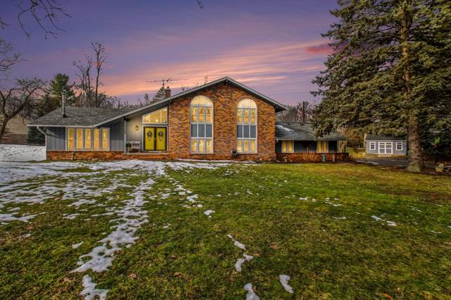 5060 Glenway Drive, Brighton, MI