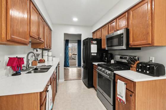 10790 Cedar River Estates Drive, Fowlerville, MI 48836 photo 4
