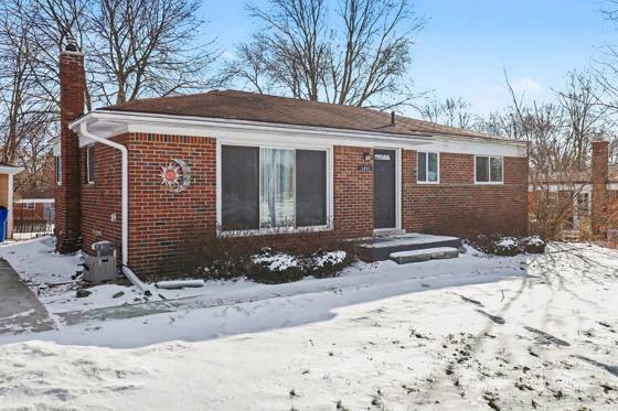 3659 Elira Lane, Waterford, MI 48328 photo 4