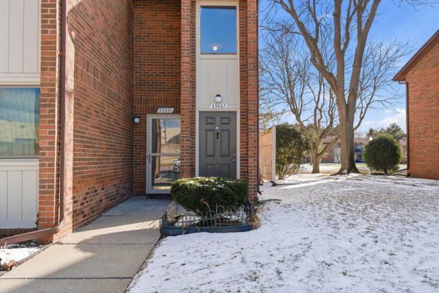33667 Pondview Circle #151, Livonia, MI