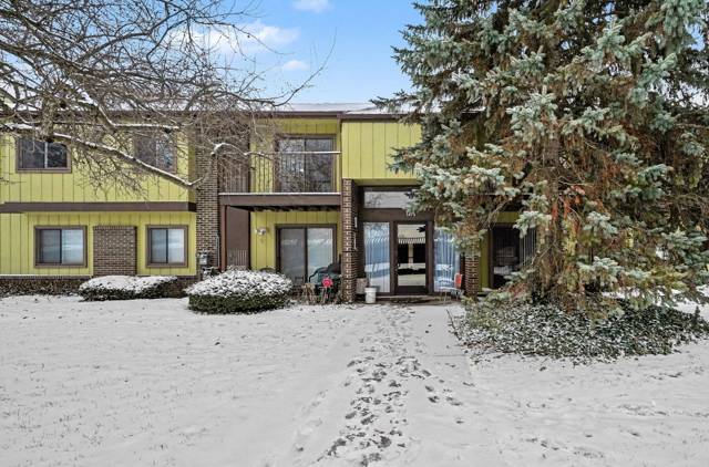 1472 W Chateau Vert Street #F, Ypsilanti, MI