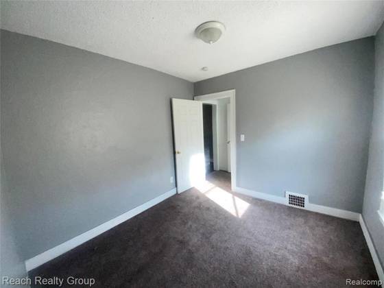 20201 Ilene Street, Detroit, MI 48221 photo 4