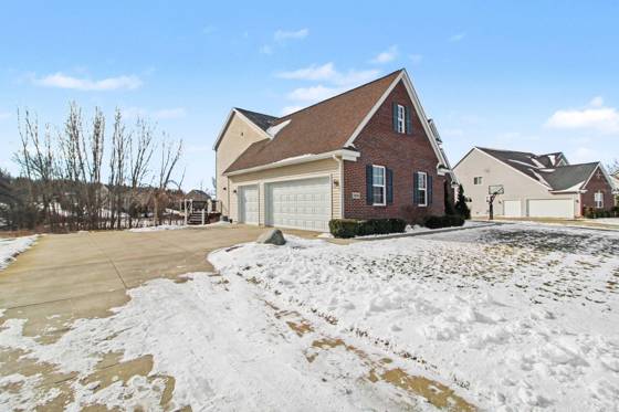 5862 Tyler Court, Dexter, MI 48130 photo 2
