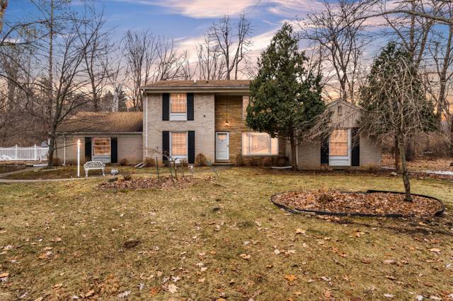22030 Rougewood Drive, Southfield, MI