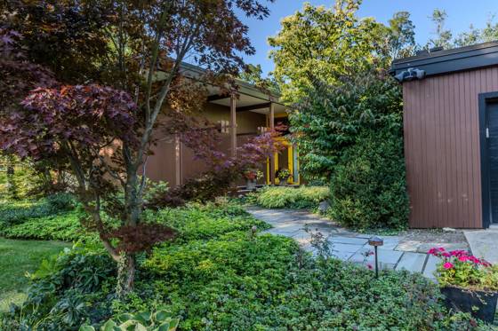 2424 Londonderry Road, Ann Arbor, MI 48104 photo 4