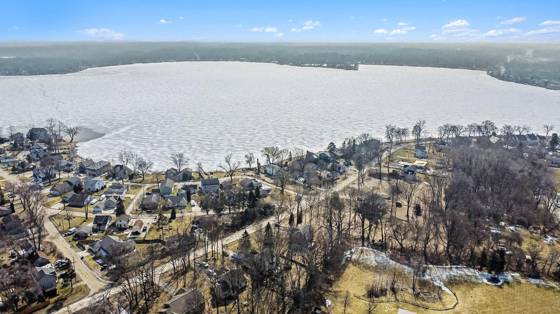 11776 N Main Street, Whitmore Lake, MI 48189 photo 2