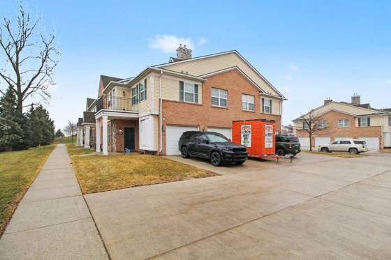23790 Northstone Village Drive, Taylor, MI 48180 photo 3