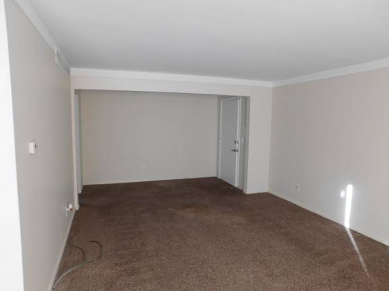 490 N Fox Hills Drive #1, Bloomfield Hills, MI 48304 photo 3