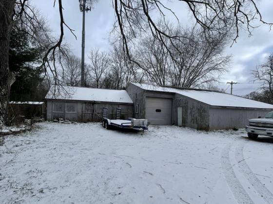 300 Cleveland Street, Chelsea, MI 48118 photo 4