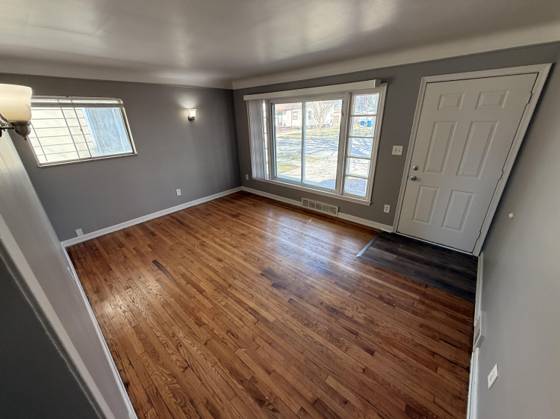 8134 Hudson Avenue, Warren, MI 48089 photo 3