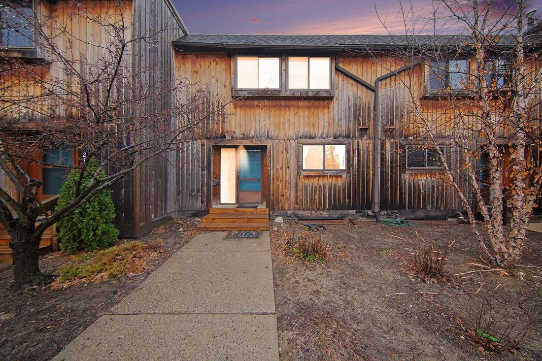 2157 Pauline Court, Ann Arbor, MI 48103