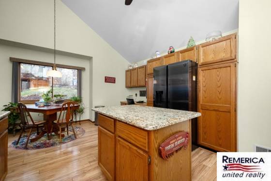 8609 N Christine Drive, Brighton, MI 48114 photo 5
