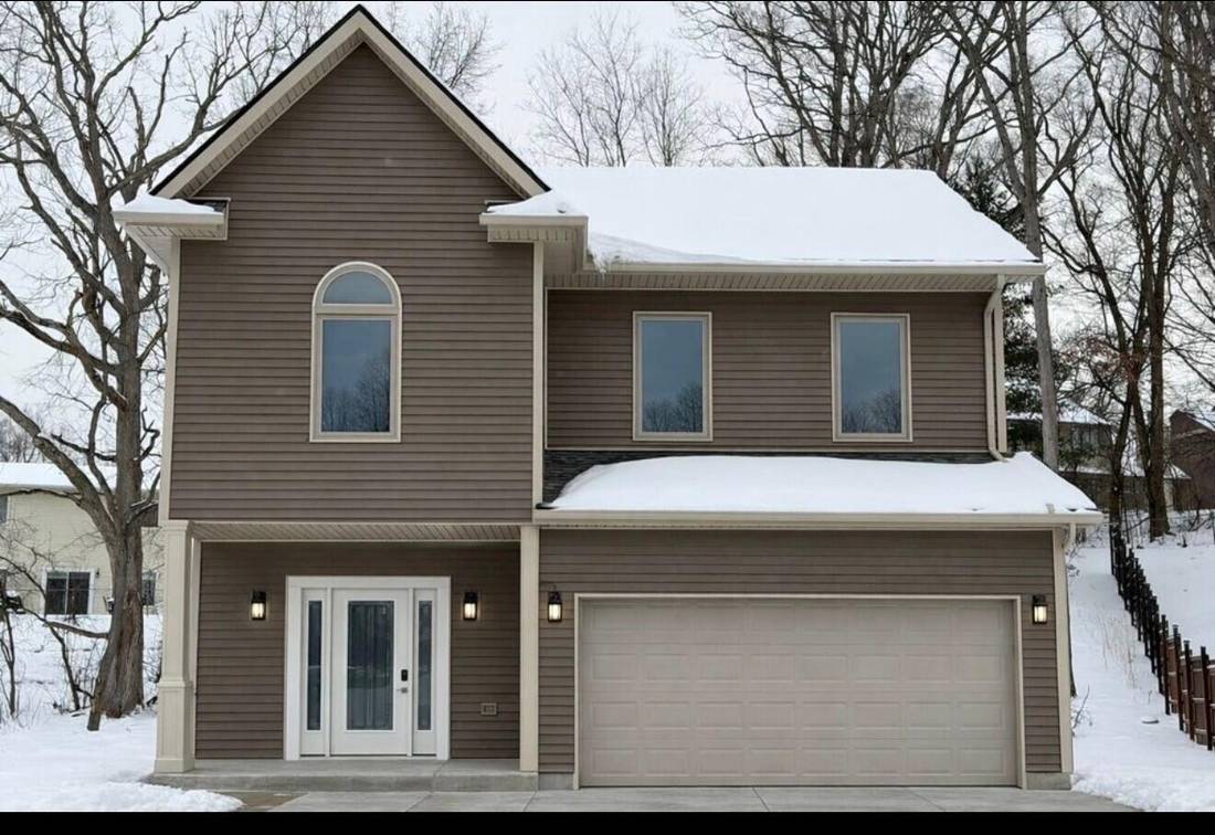 2594 Eastlawn Avenue, Ypsilanti, MI 48197