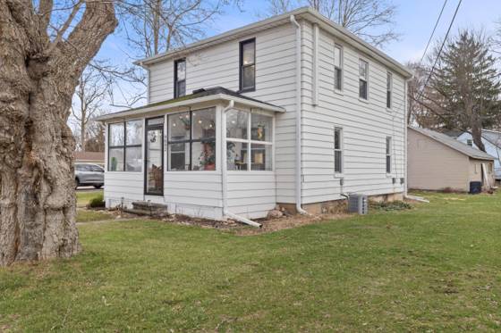 9092 Main Street, Whitmore Lake, MI 48189 photo 4