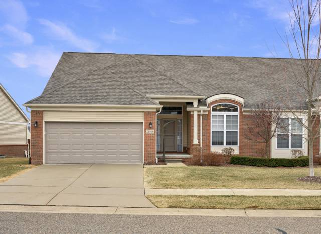 21868 Kensett Drive, Macomb, MI