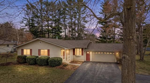 5160 Whipple Lake Road, Clarkston, MI