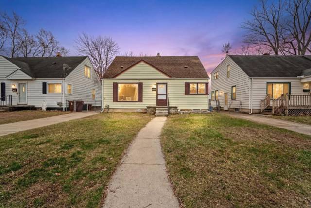 33963 Glover Street, Wayne, MI