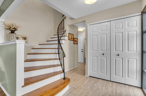 7533 Hillsboro Drive, Canton, MI 48187 photo 4