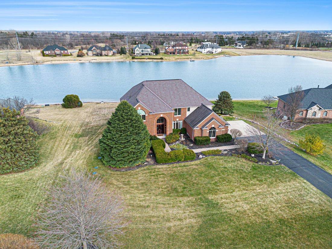 9187 Mirage Lake Drive, Milan, MI 48160