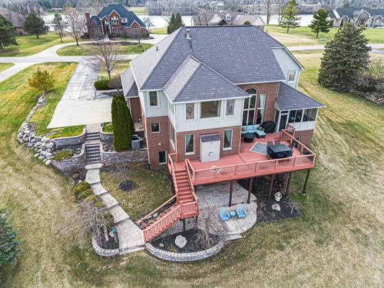 9187 Mirage Lake Drive, Milan, MI 48160 photo 5