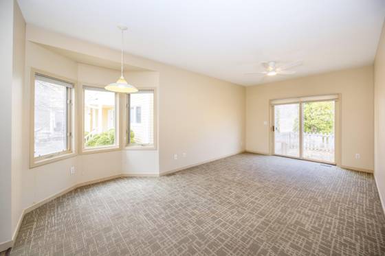 424 Little Lake Drive #26, Ann Arbor, MI 48103 photo 3