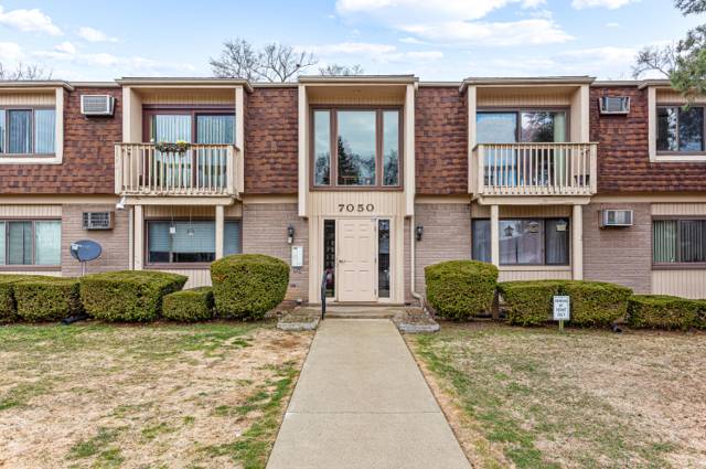 7050 Villa Drive, Waterford, MI