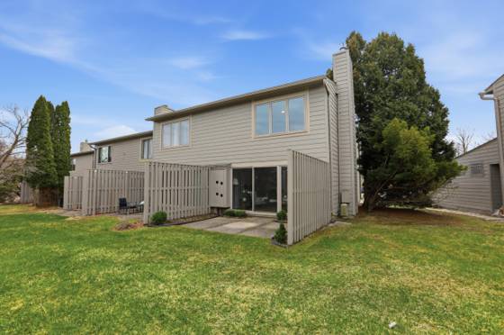 610 Peninsula Court, Ann Arbor, MI 48105 photo 4