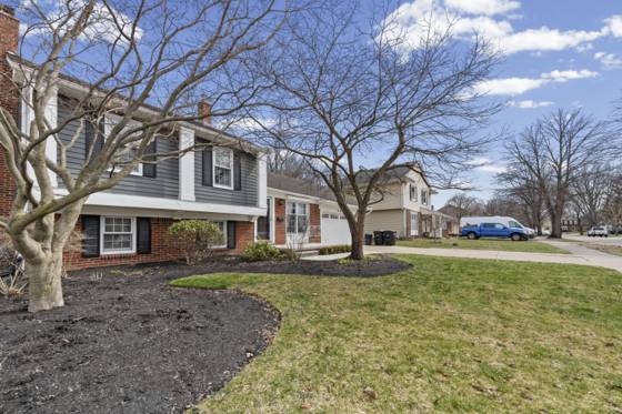 14446 Gary Lane, Livonia, MI 48154 photo 4